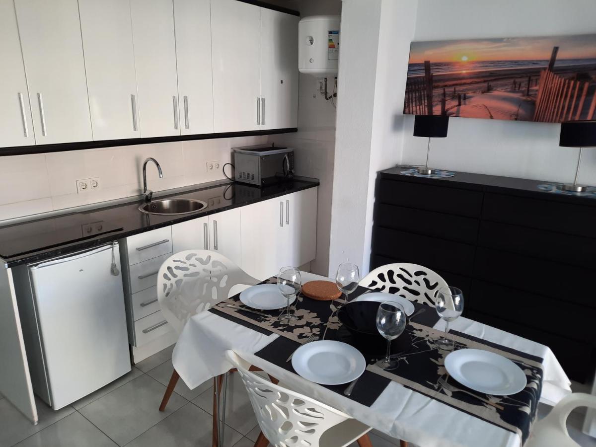 Happy Loix Apartamento Wifi Aa Benidorm Eksteriør bilde