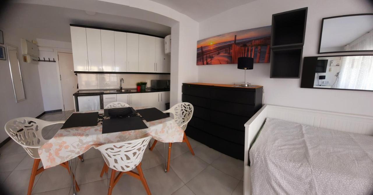 Happy Loix Apartamento Wifi Aa Benidorm Eksteriør bilde